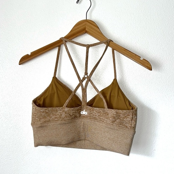 ALO Yoga Lush Strappy Back Sport Bra NWT - Picture 4 of 6